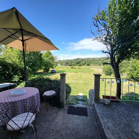 L'aiglonne, Maison Pour 4 Pers Avec Parc De 3000m2 Ferienhaus *