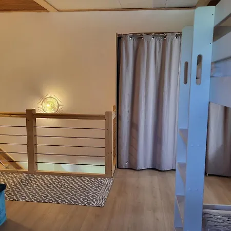 L'aiglonne, Maison Pour 4 Pers Avec Parc De 3000m2