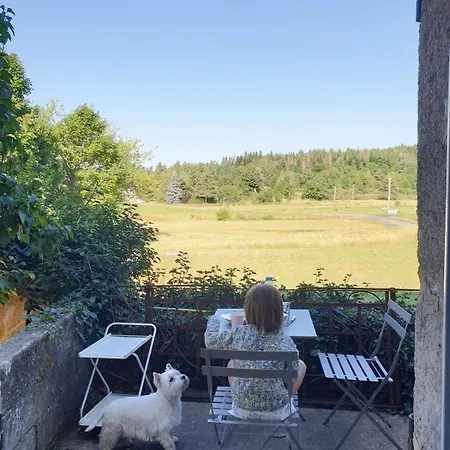 L'aiglonne, Maison Pour 4 Pers Avec Parc De 3000m2 *