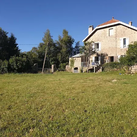 L'aiglonne, Maison Pour 4 Pers Avec Parc De 3000m2