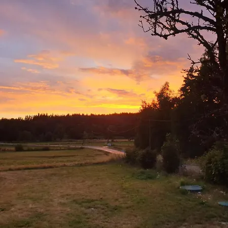 L'aiglonne, Maison Pour 4 Pers Avec Parc De 3000m2 *