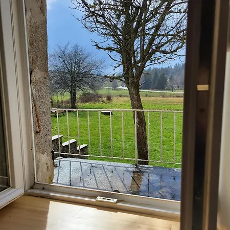L'aiglonne, Maison Pour 4 Pers Avec Parc De 3000m2 *